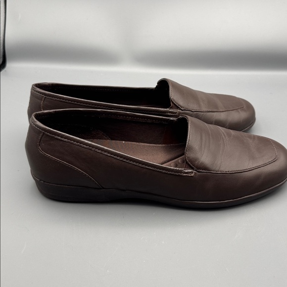 EASY SPIRIT DEVITT LOAFERS - Picture 2 of 5